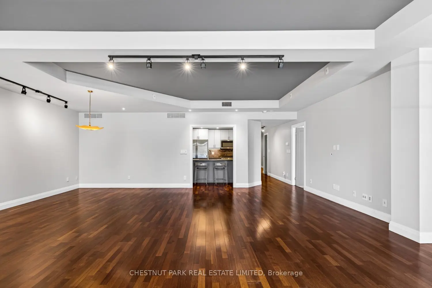 Additional image 10 of 21 Shaftesbury Avenue 203