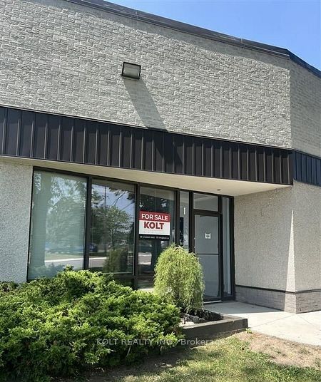 Additional image 5 of Unit 1-5266 General Road, Mississauga, ON, L4W 1Z7
