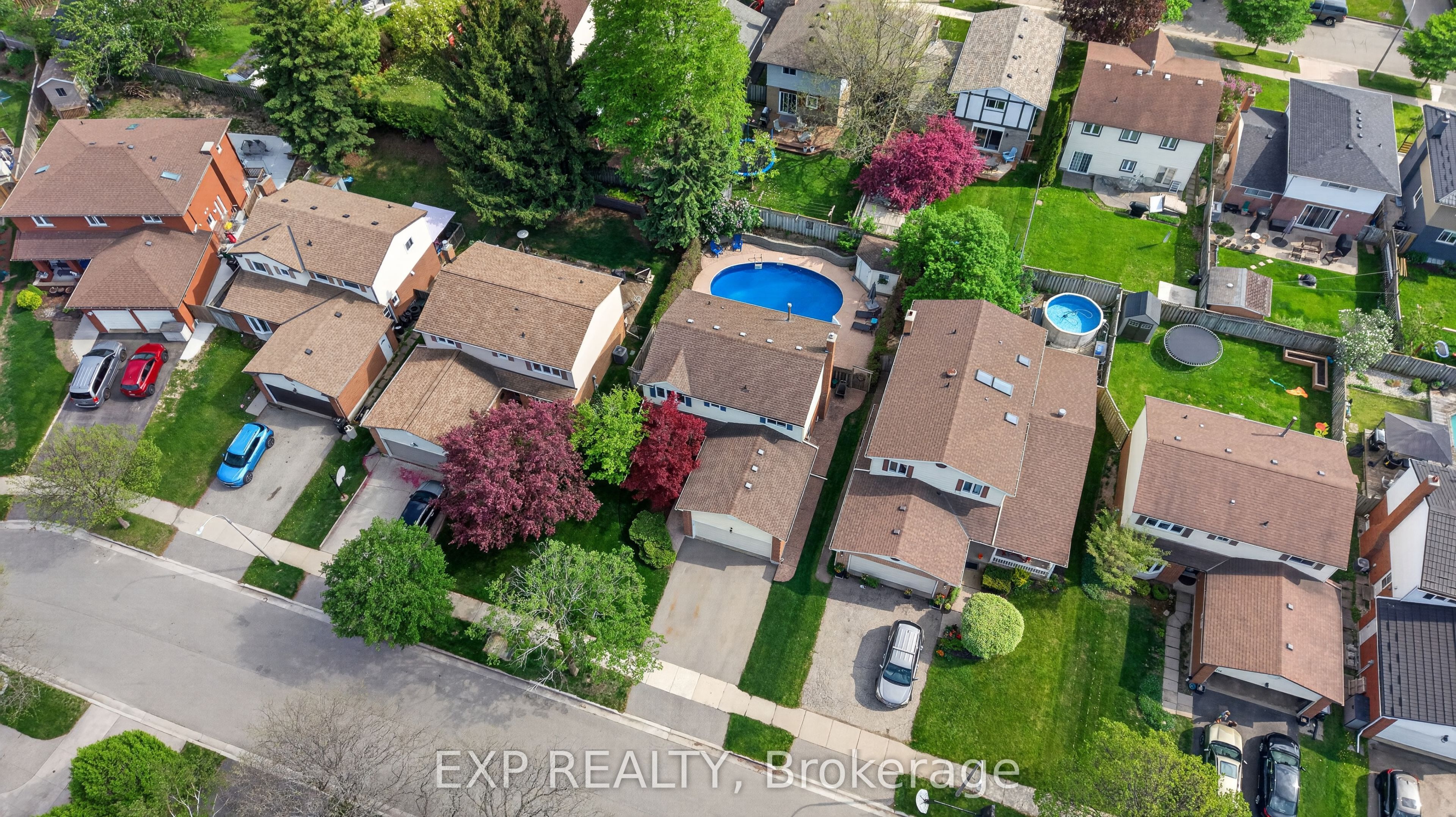 Additional image 4 of 108 Old Forest Crescent, Kitchener, ON, N2N 2A3