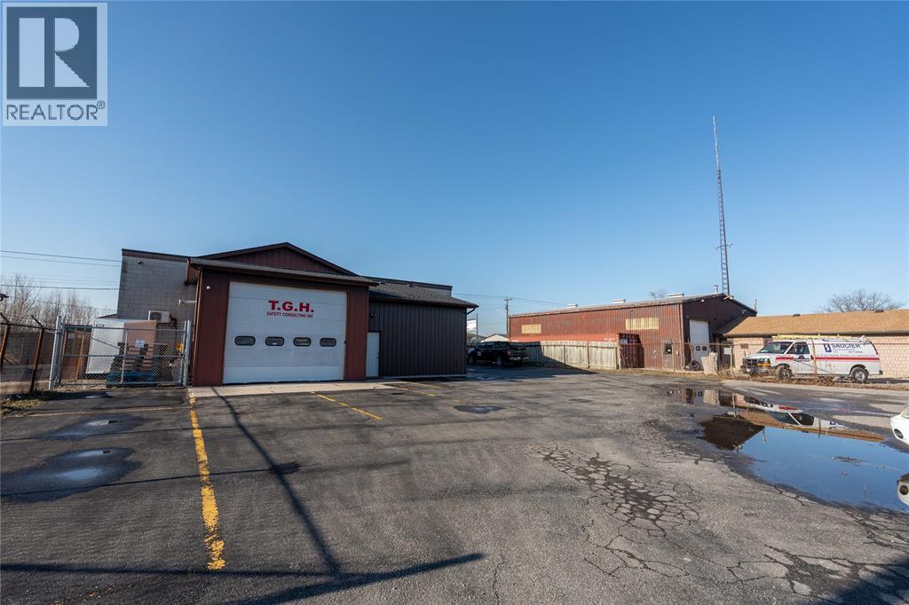 Additional image 5 of 800 Campbell Street, Sarnia, ON, N7T2J7