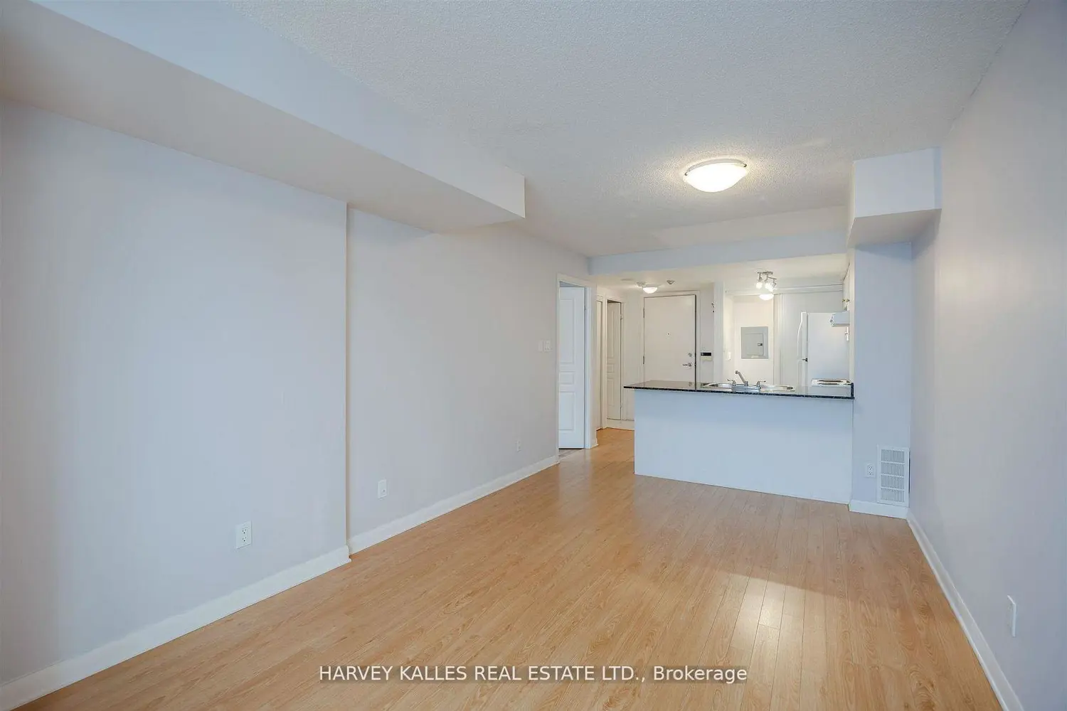Additional image 14 of 323 Richmond Street 1405