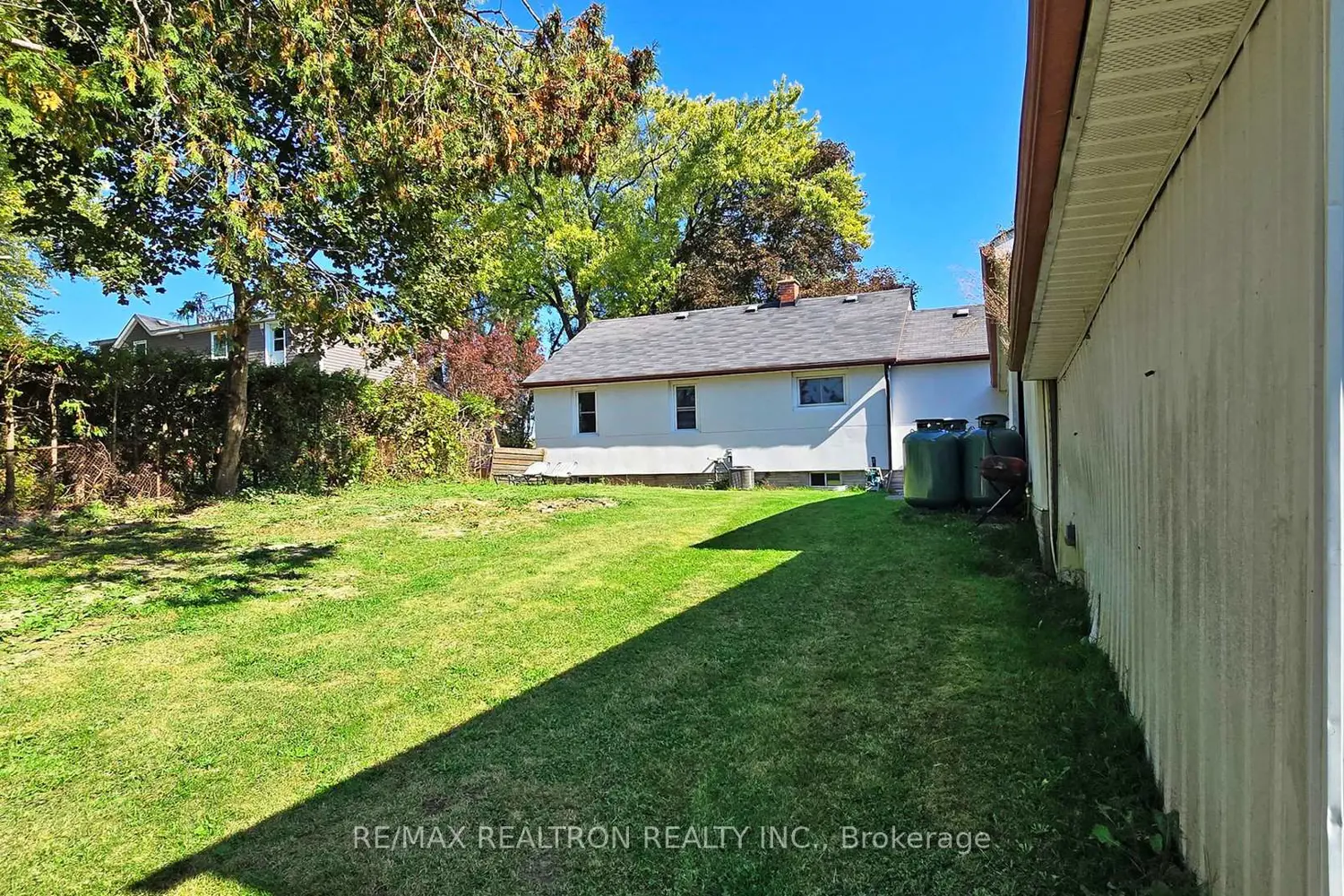 Additional image 15 of 14376 Jane Street