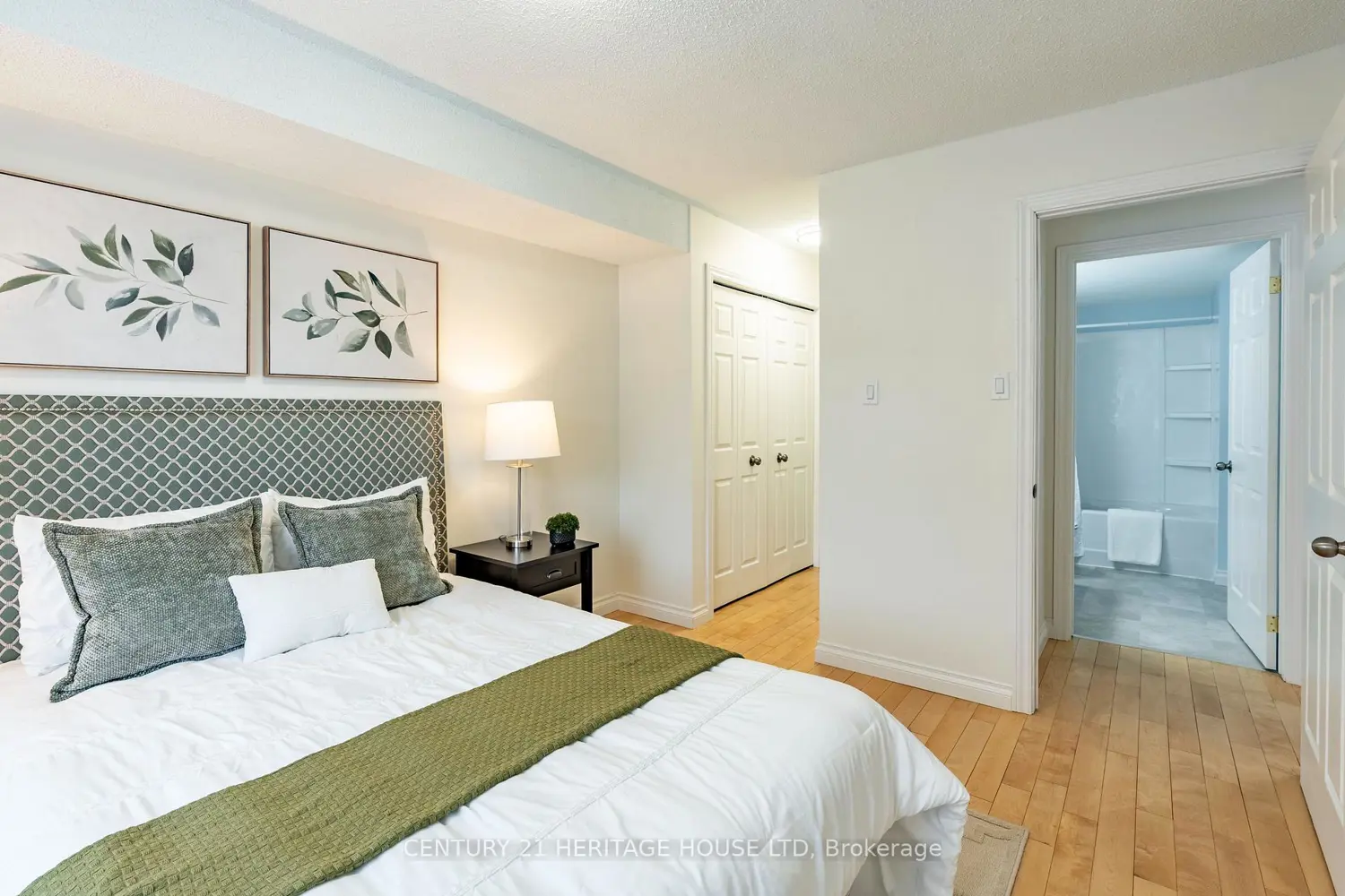 Additional image 13 of 15 Hofstetter Avenue 208