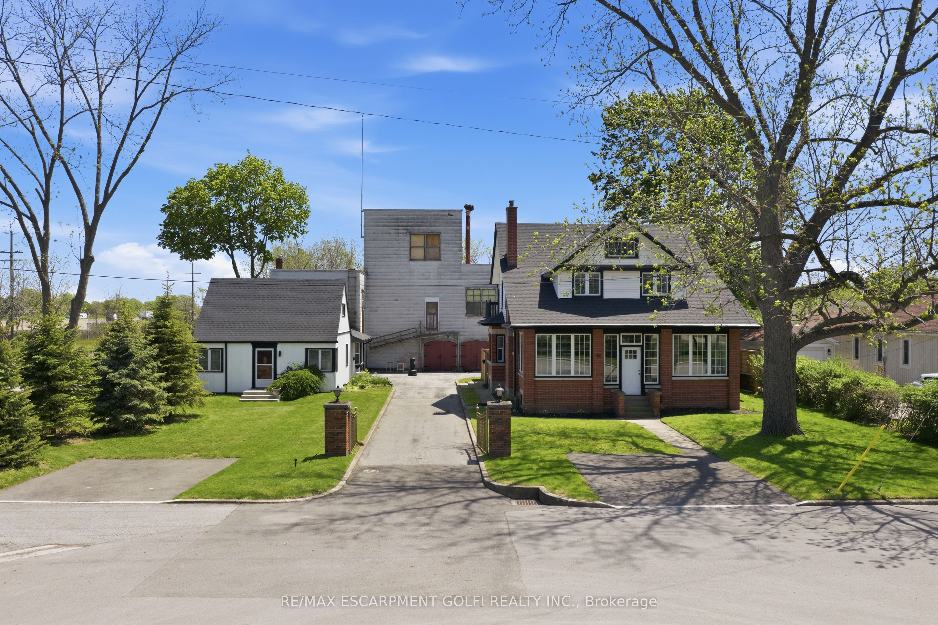 Additional image 2 of 50-52 & 54 Park Road N, Grimsby, ON, L3M 2P3