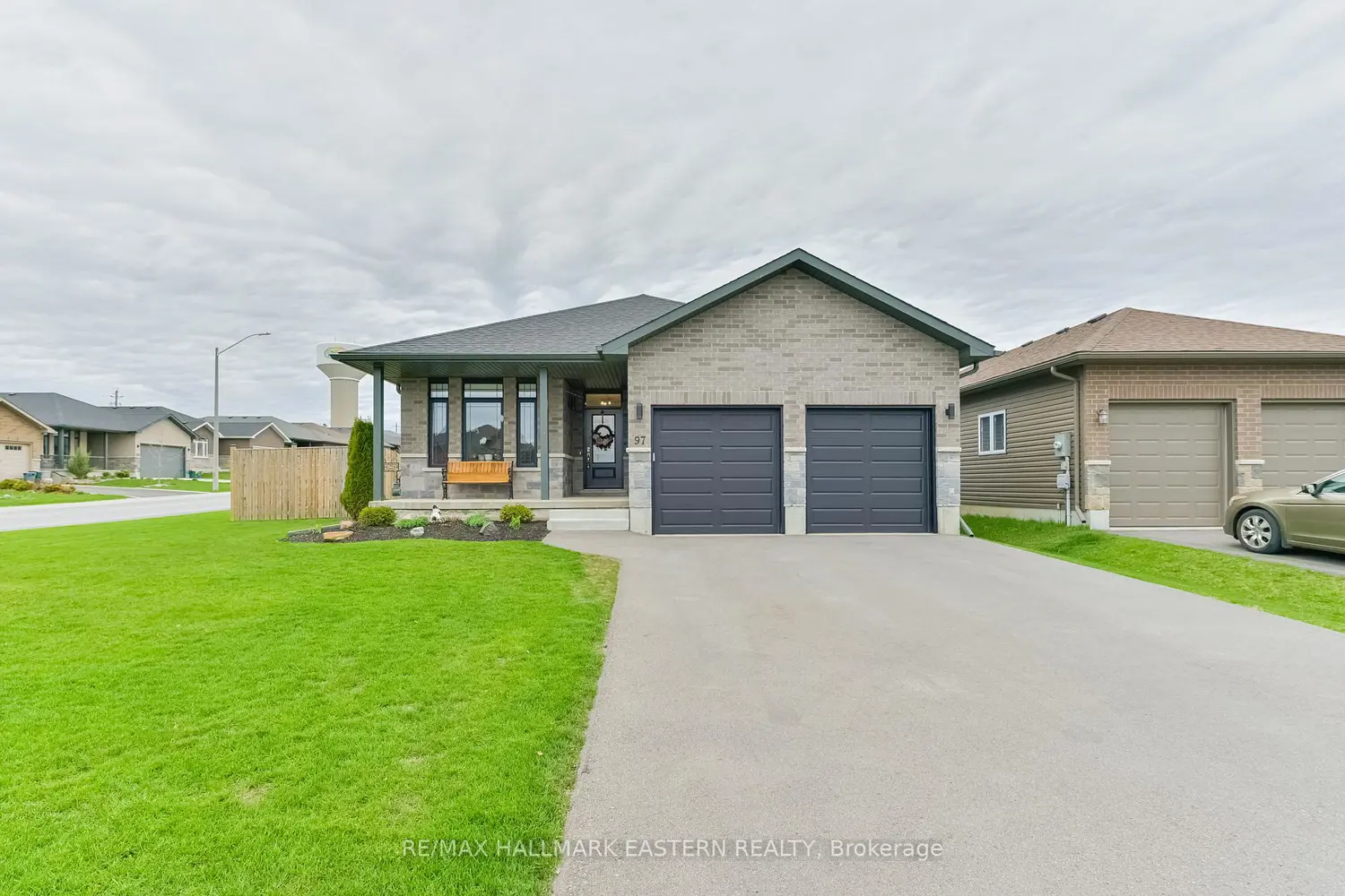 97 Northumberland Boulevard
