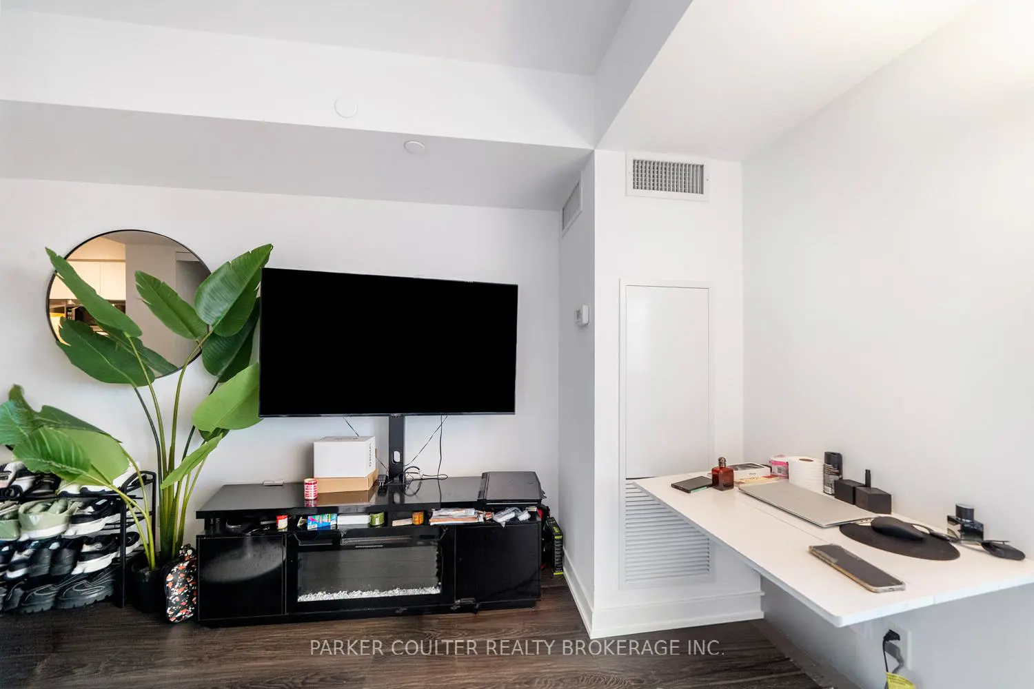 Additional image 10 of 120 Varna Drive 606