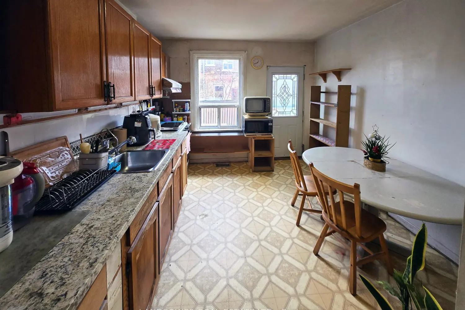 Additional image 2 of 9 Saint Clarens Avenue