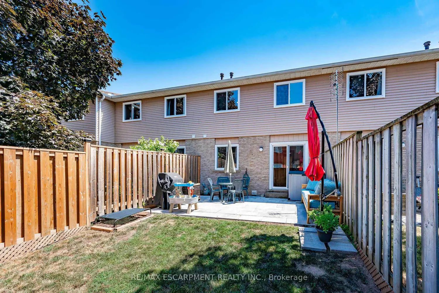 Additional image 13 of 610 Barton Street 12