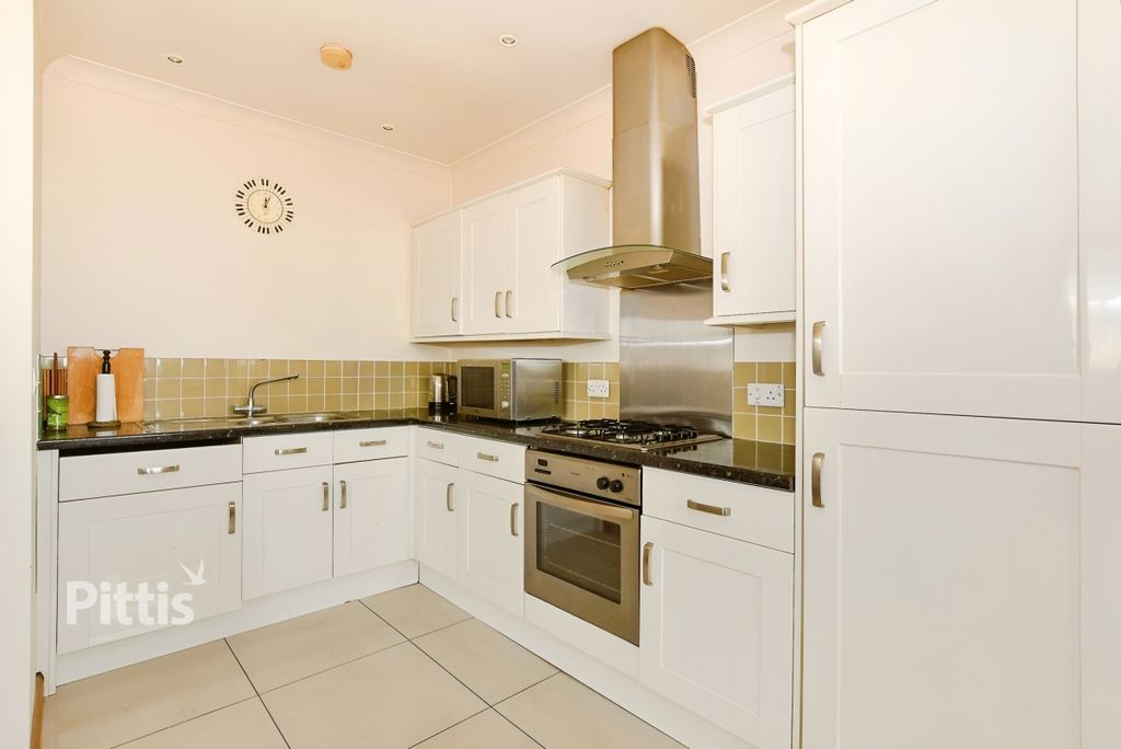 Additional image 5 of 2 bed flat to rentHigh Street, Shanklin PO37