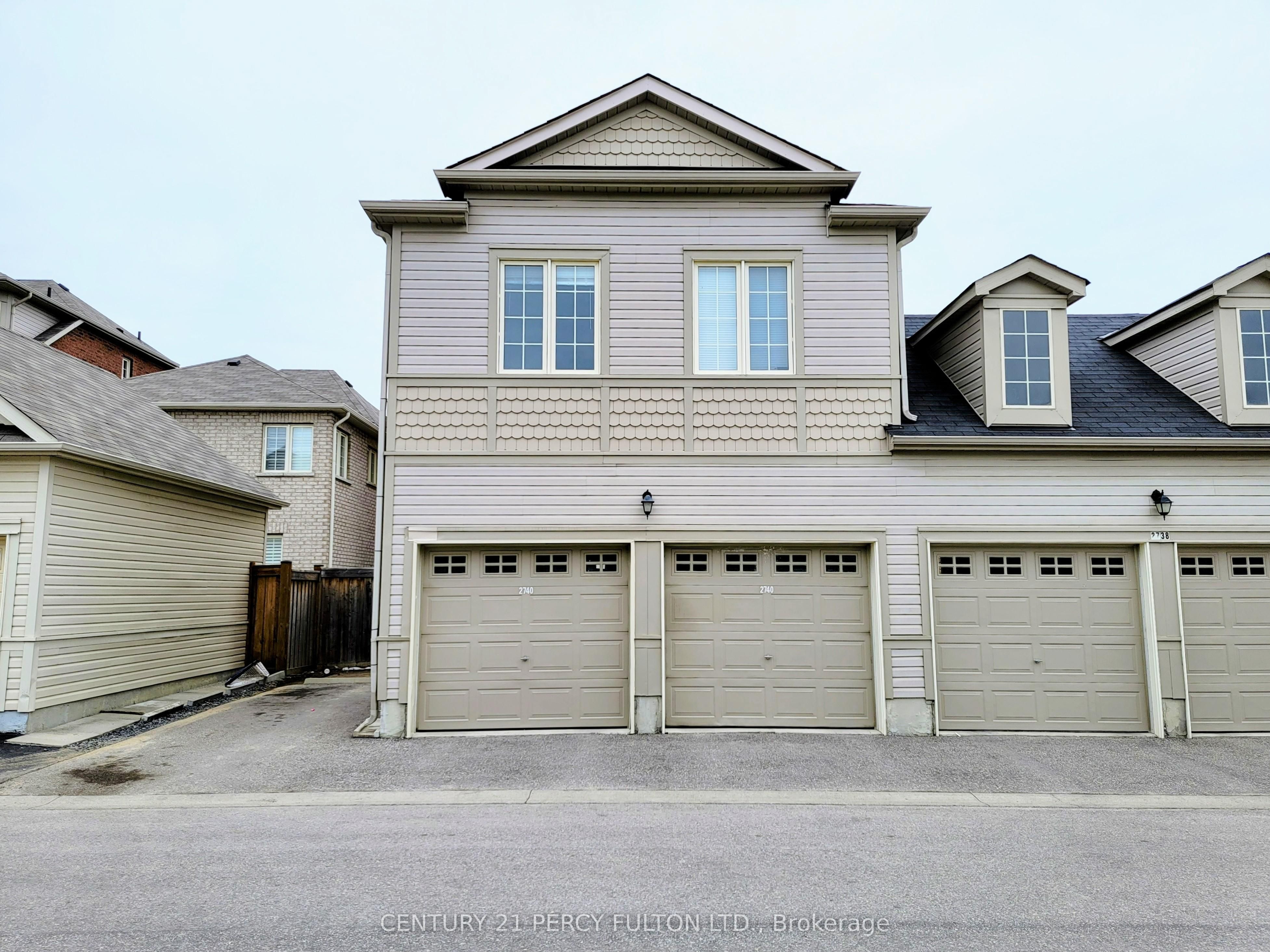 Coach-2740 Donald Cousens Parkway, Markham, ON, L6B 1J5