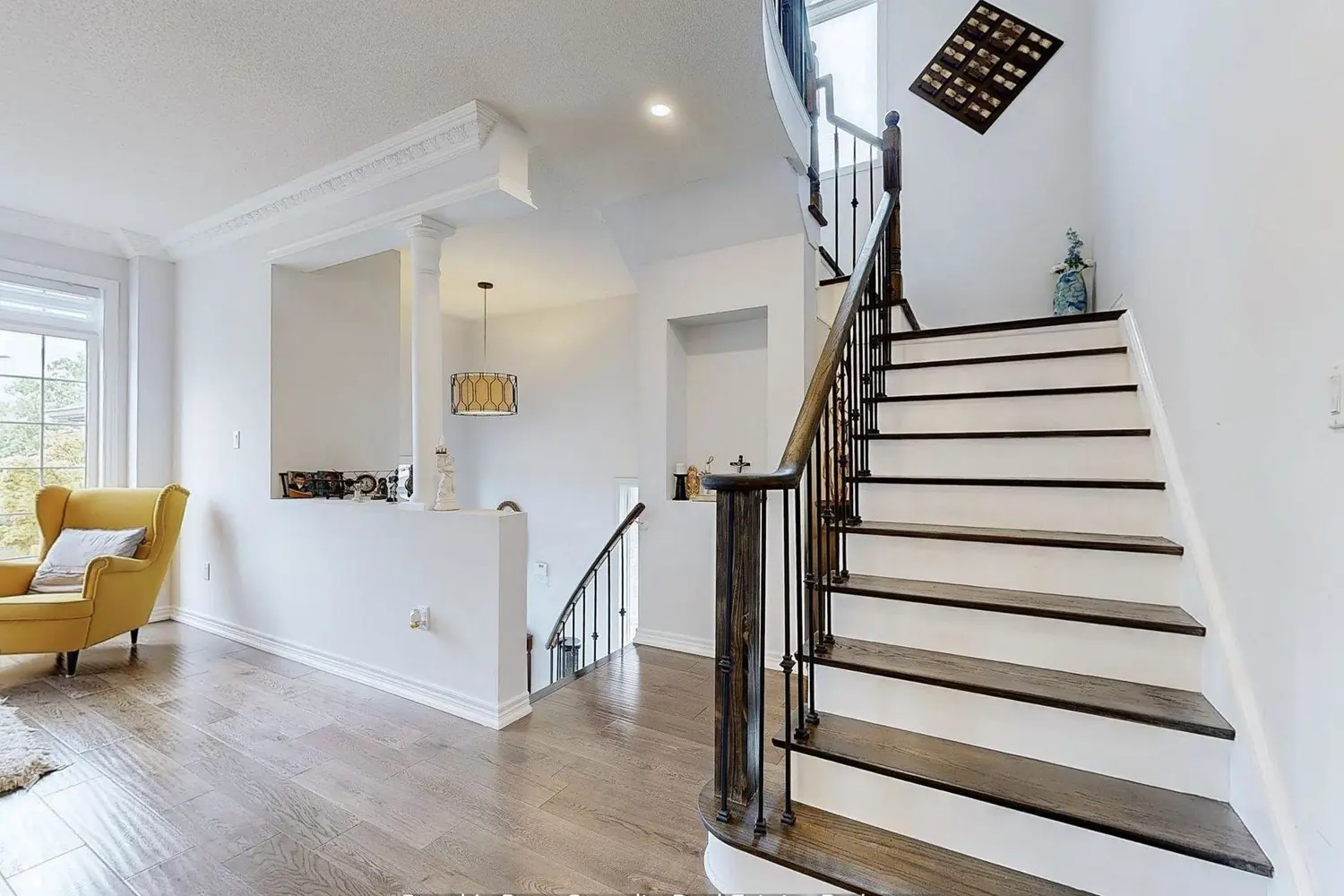 Additional image 11 of 128 Daiseyfield Crescent