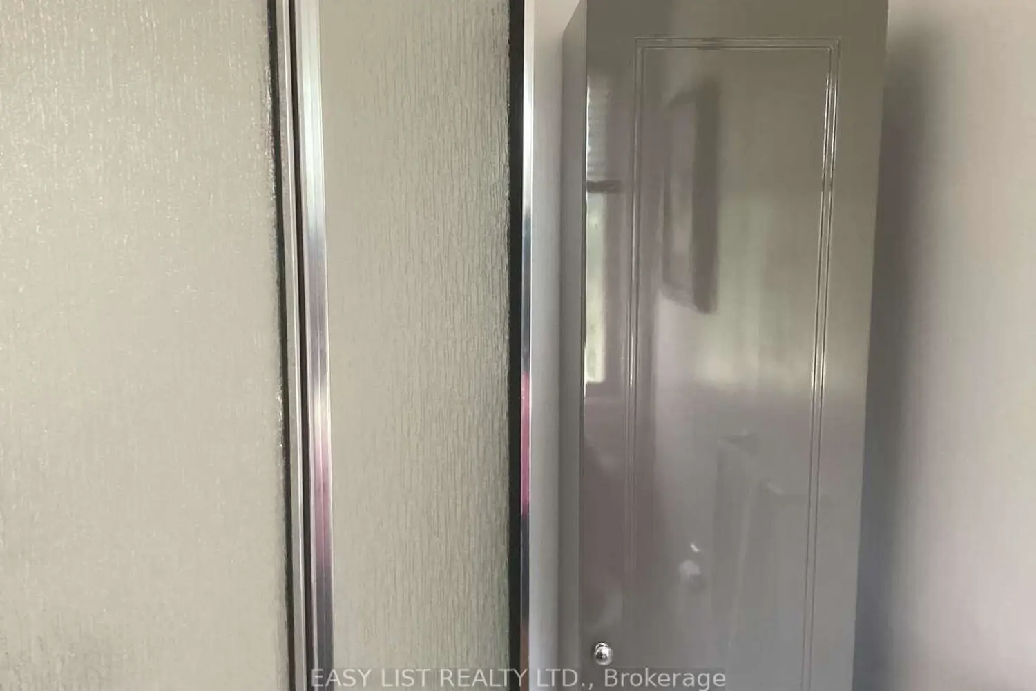 Additional image 11 of 601 Macdonald Drive