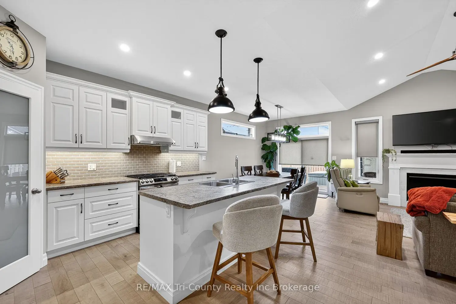 Additional image 2 of 150 Denrich Avenue