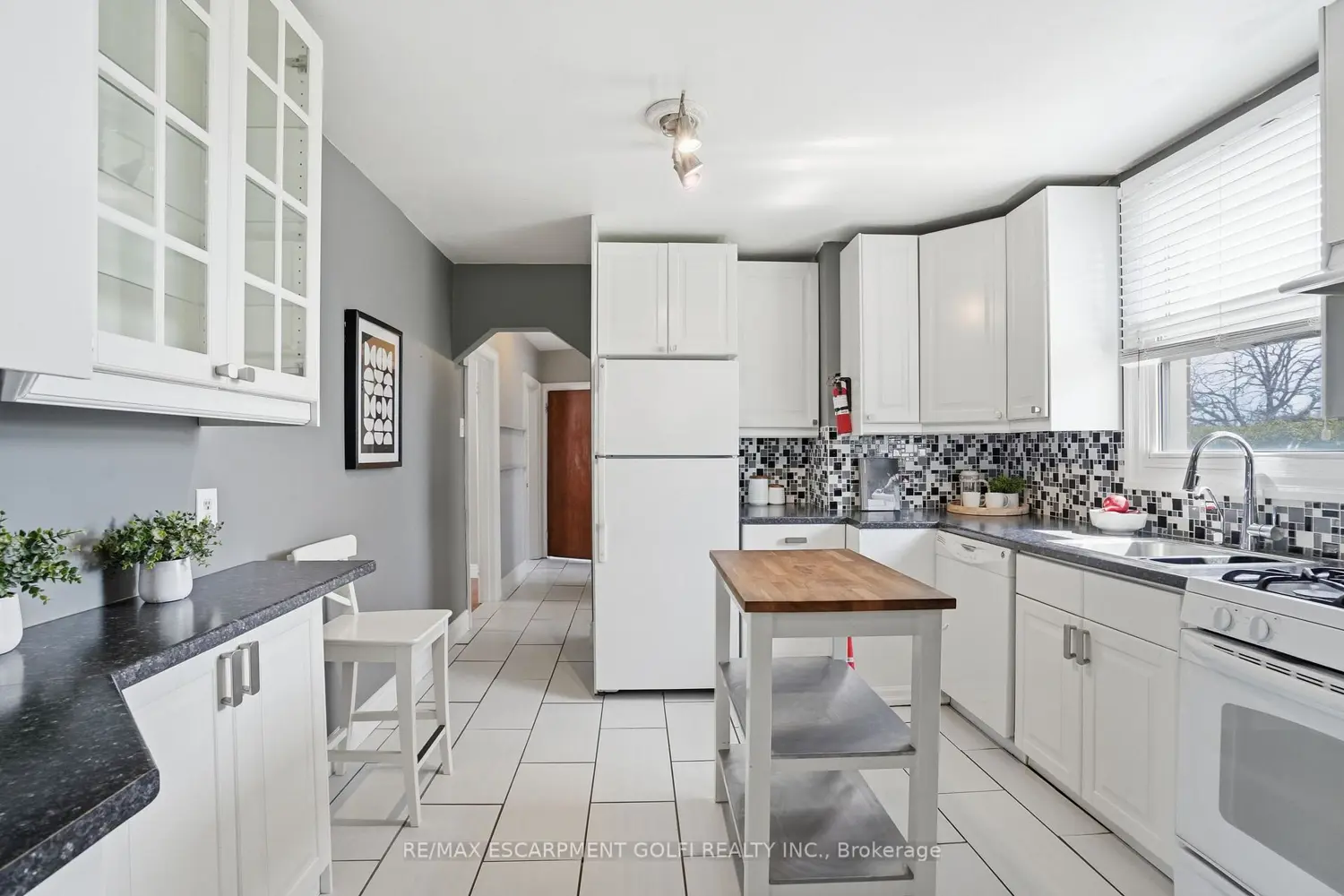 Additional image 5 of 115 Empress Avenue