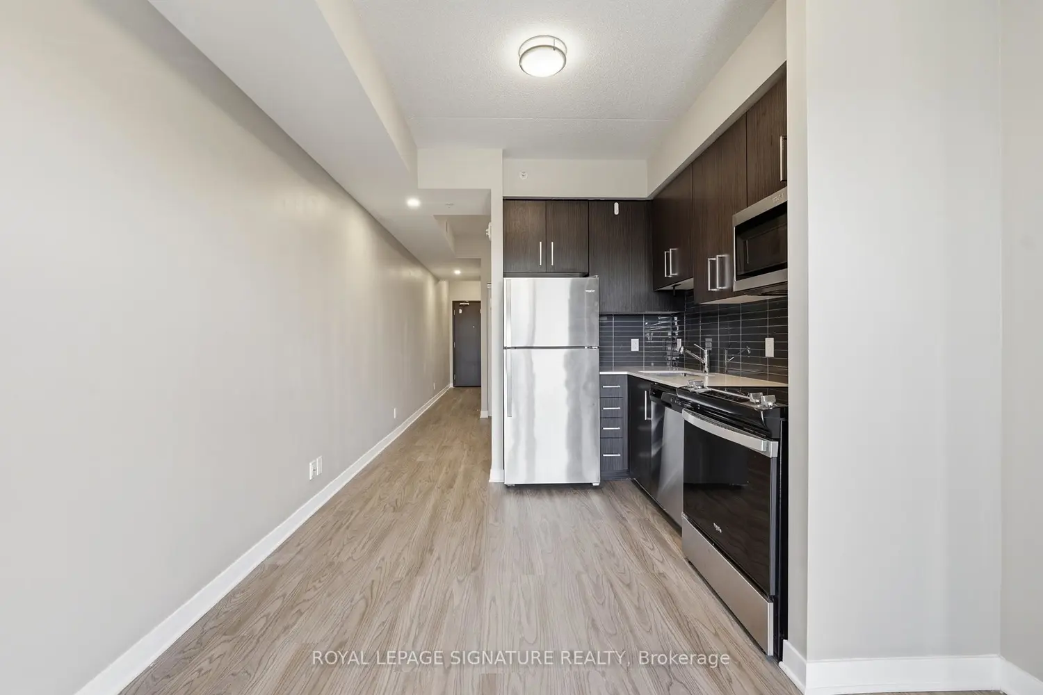 Additional image 13 of 15 Queen Street 1103