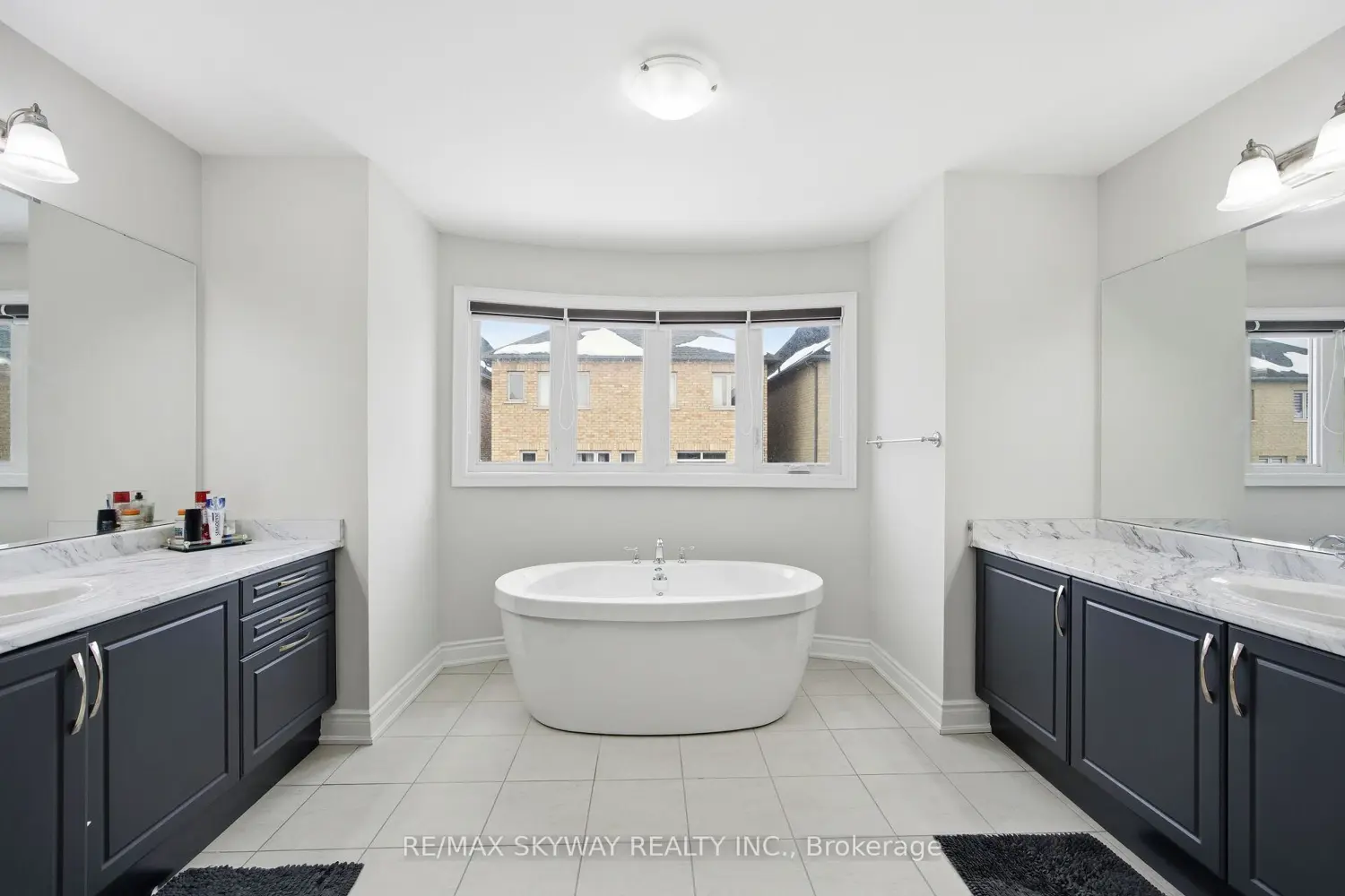 Additional image 12 of 22 Tamworth Court