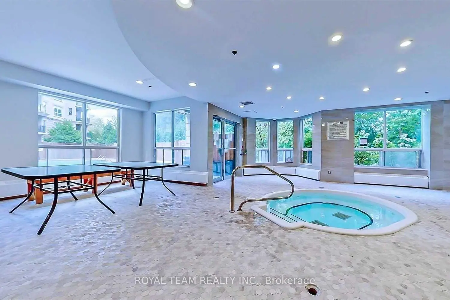 Additional image 18 of 2 Maison Parc Court 808
