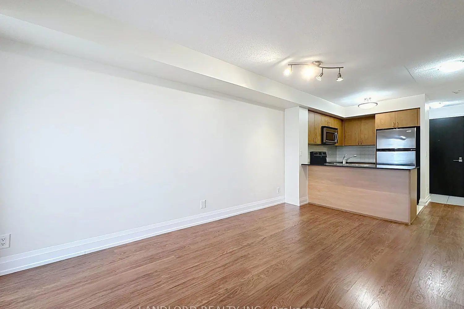 Additional image 4 of 1070 Sheppard Avenue 801