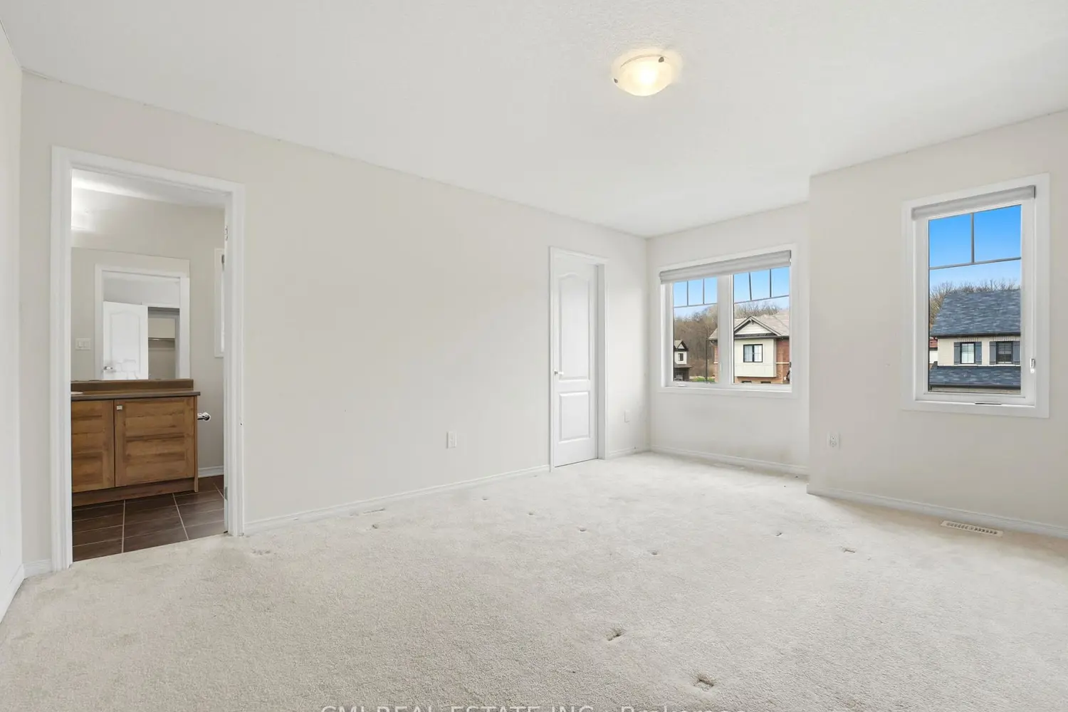 Additional image 11 of 59 July Avenue