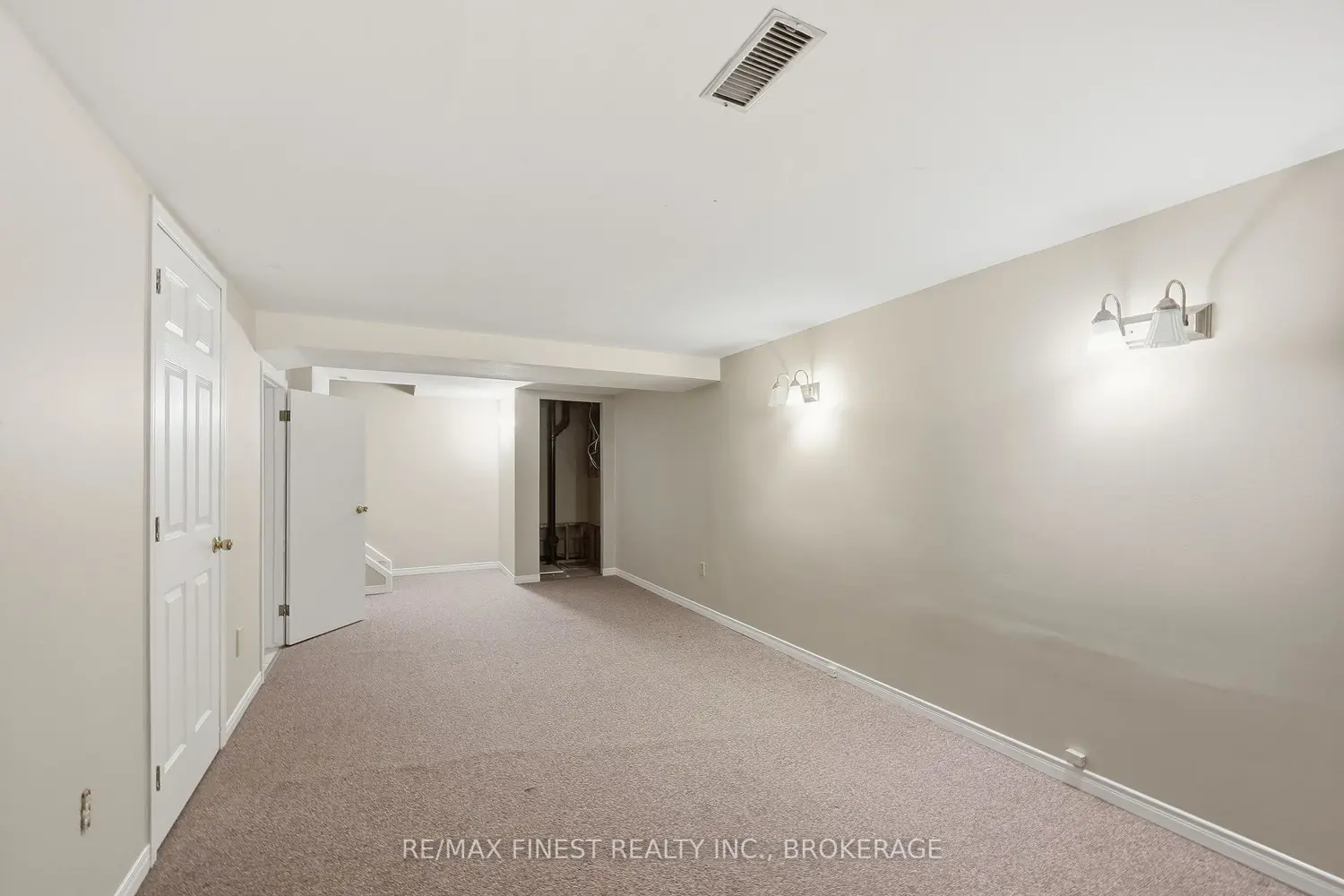 Additional image 19 of 870 Walker Court