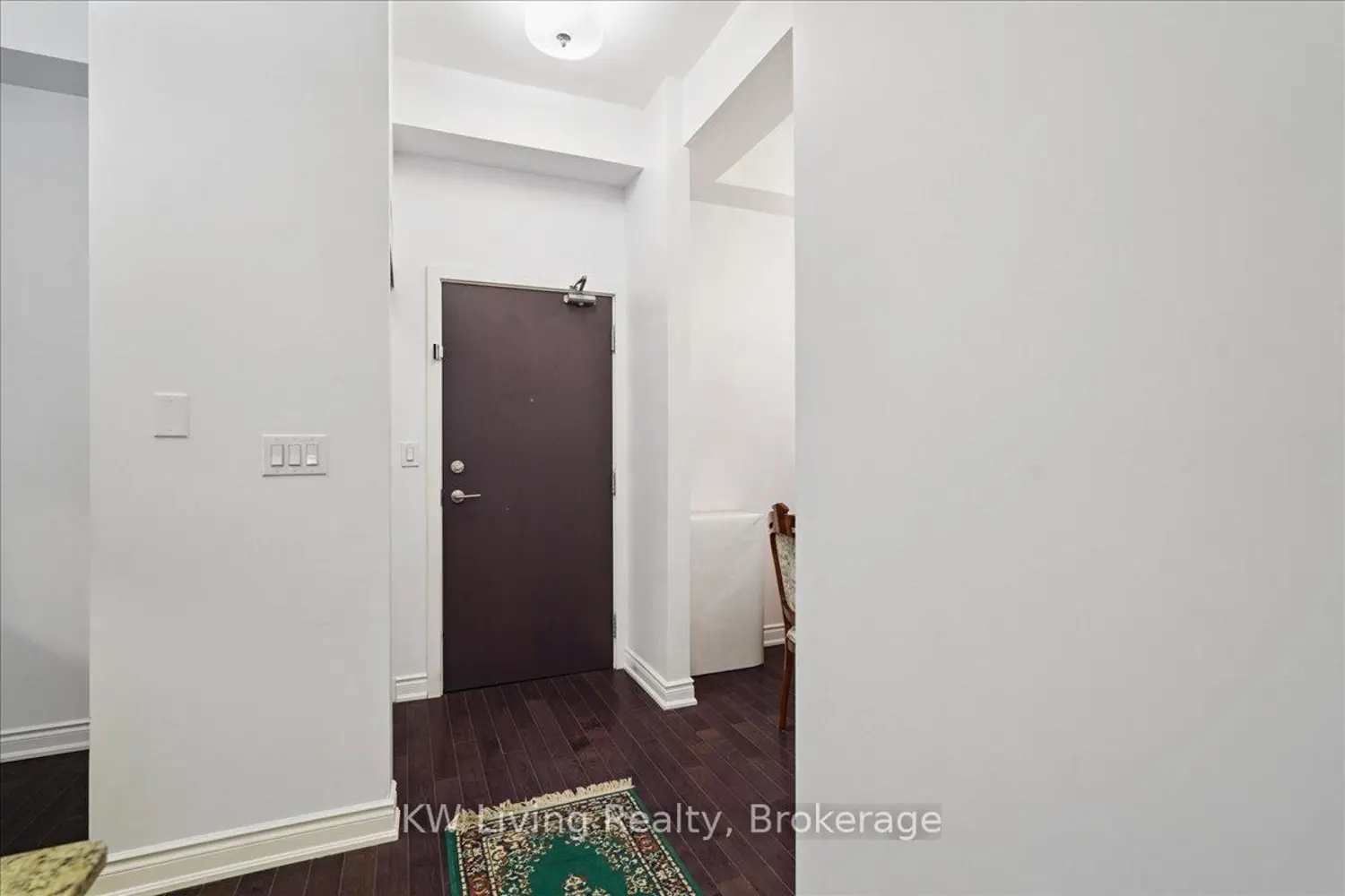 Additional image 6 of 281 Woodbridge Avenue 112