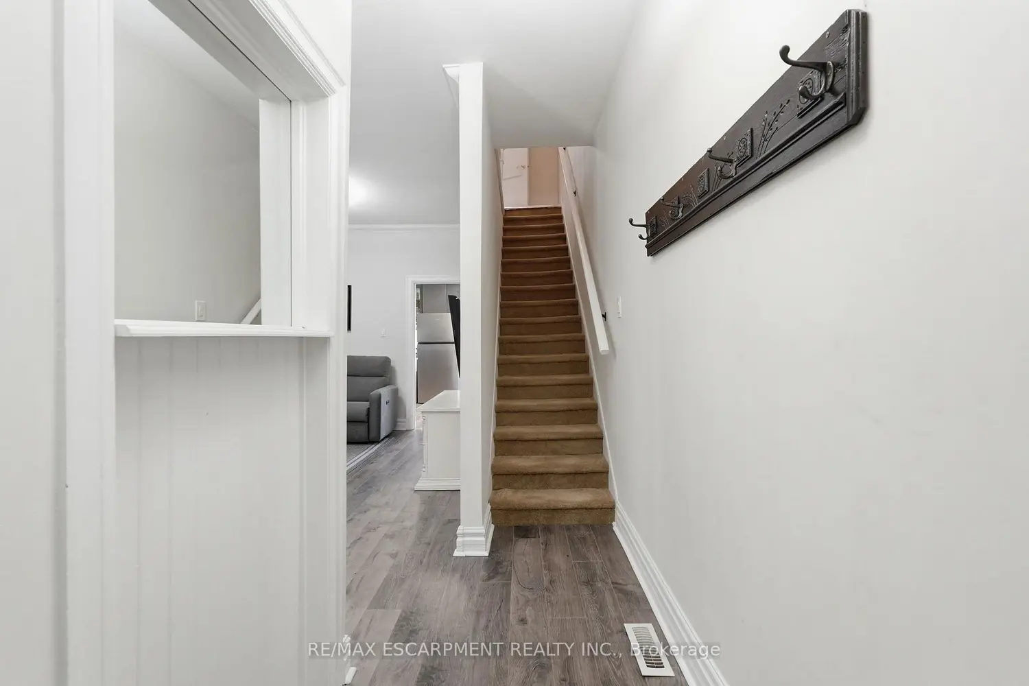 Additional image 4 of 224 Balsam Avenue