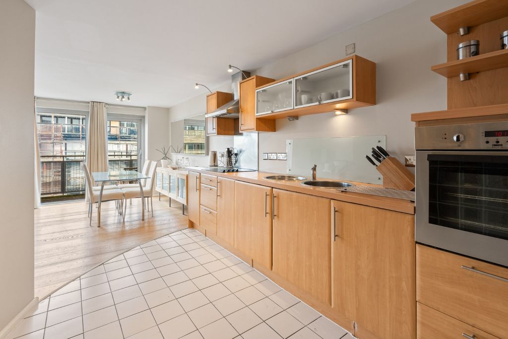 Additional image 17 of 2 bed flat to rentBreadalbane Street, Leith, Edinburgh EH6