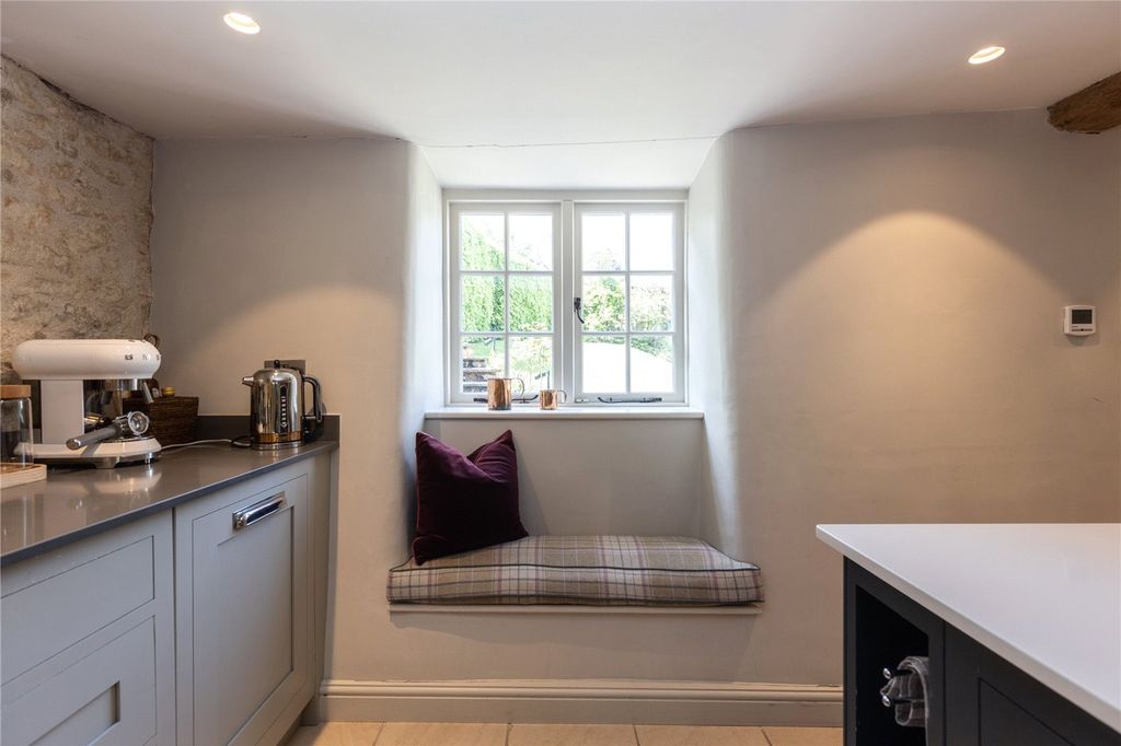 Additional image 8 of 3 bed semi-detached house to rentCowley, Cheltenham, Gloucestershire GL53