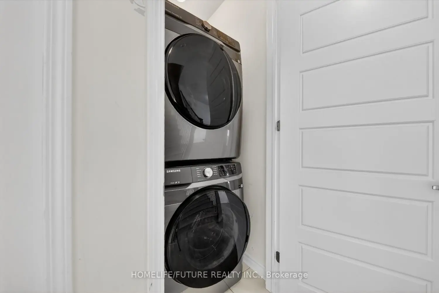 Additional image 11 of 3217 Brigadier Avenue