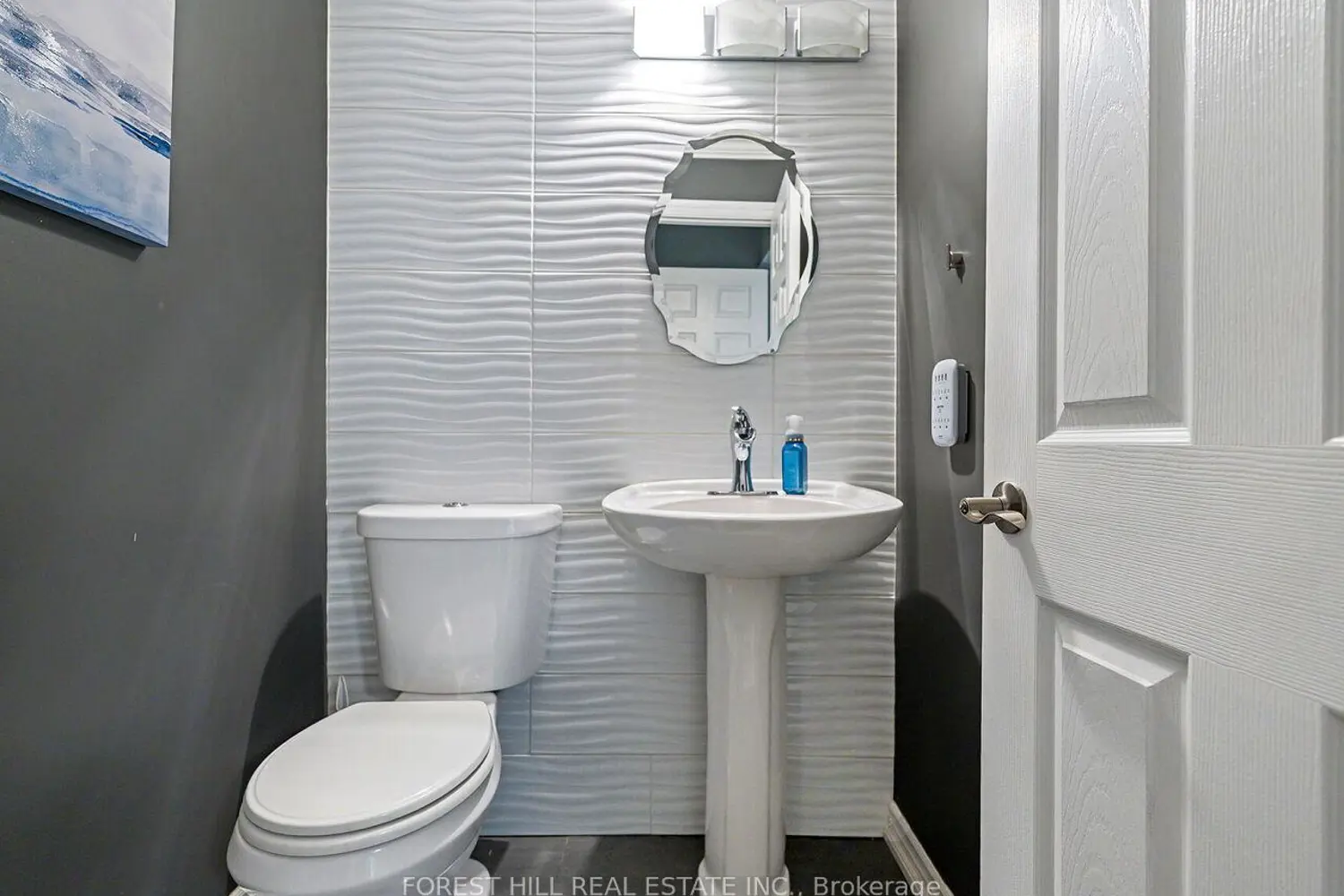 Additional image 10 of 4174 Rossland Crescent