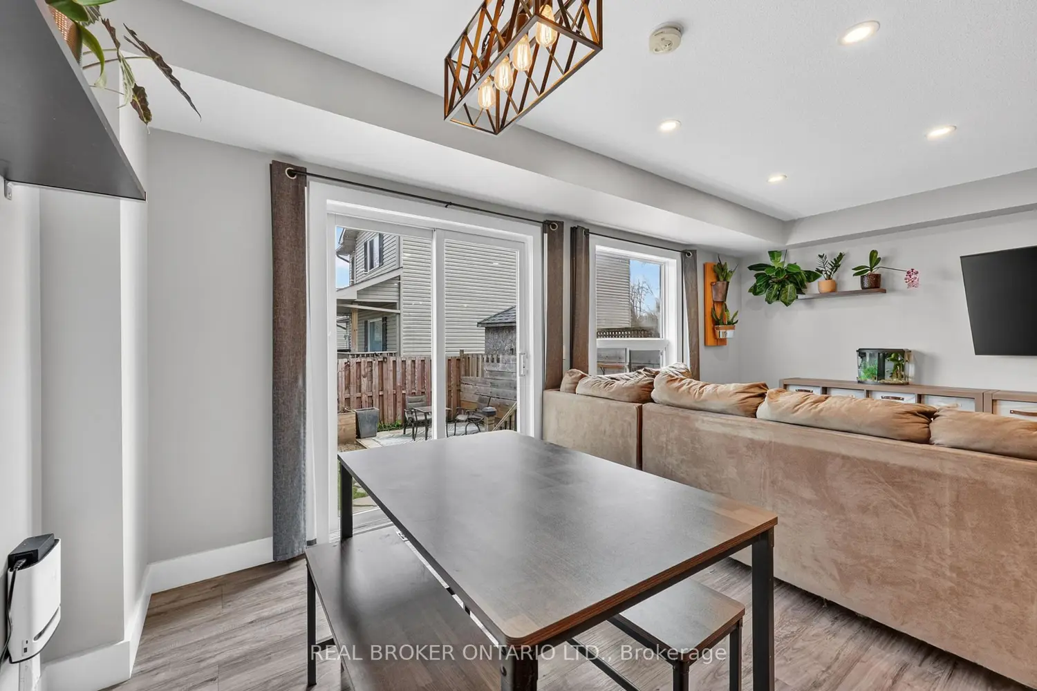 Additional image 9 of 131 James Street