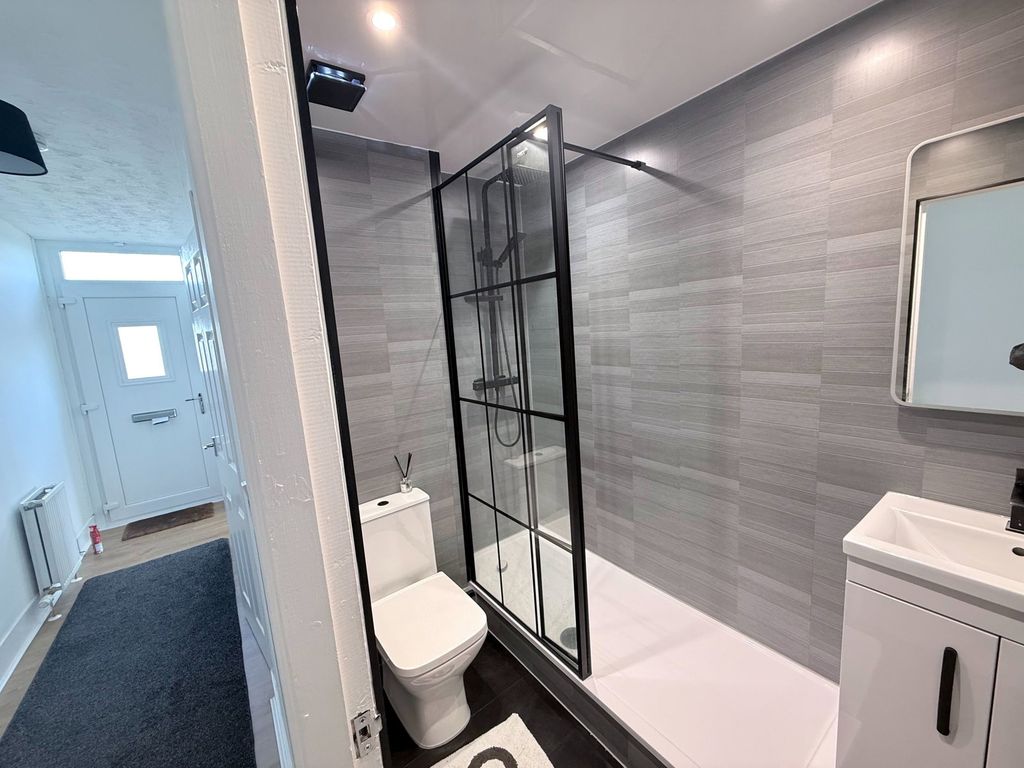 Additional image 4 of 2 bed flat to rentBroad Street, Denny FK6