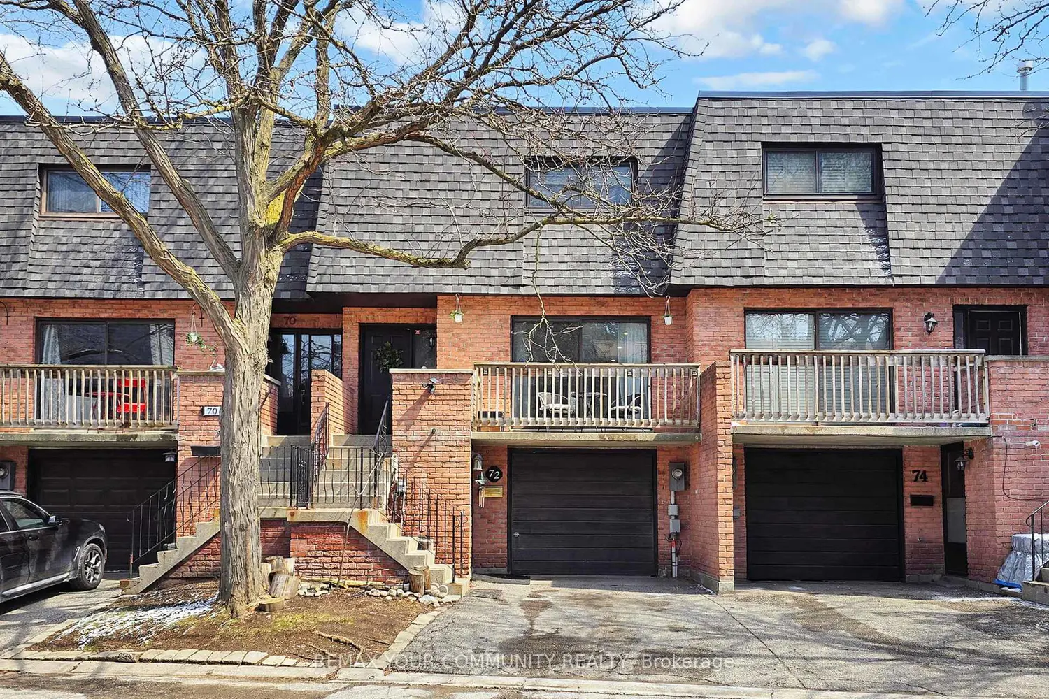 72 Ashglen Way 16