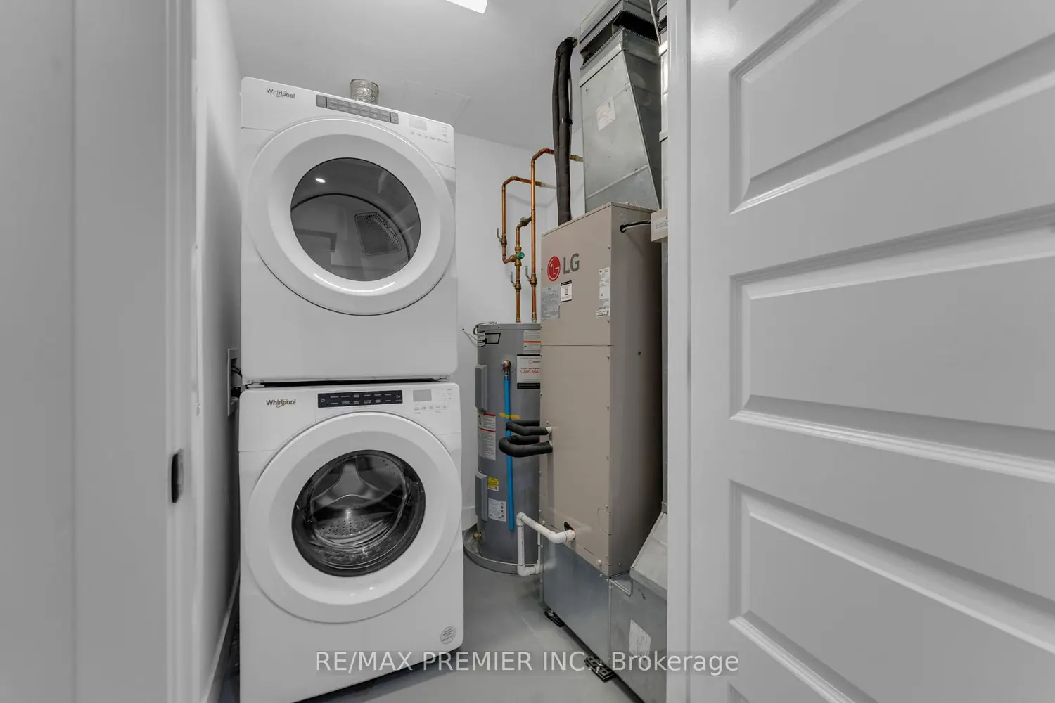 Additional image 11 of 1000 Lackner Place 215