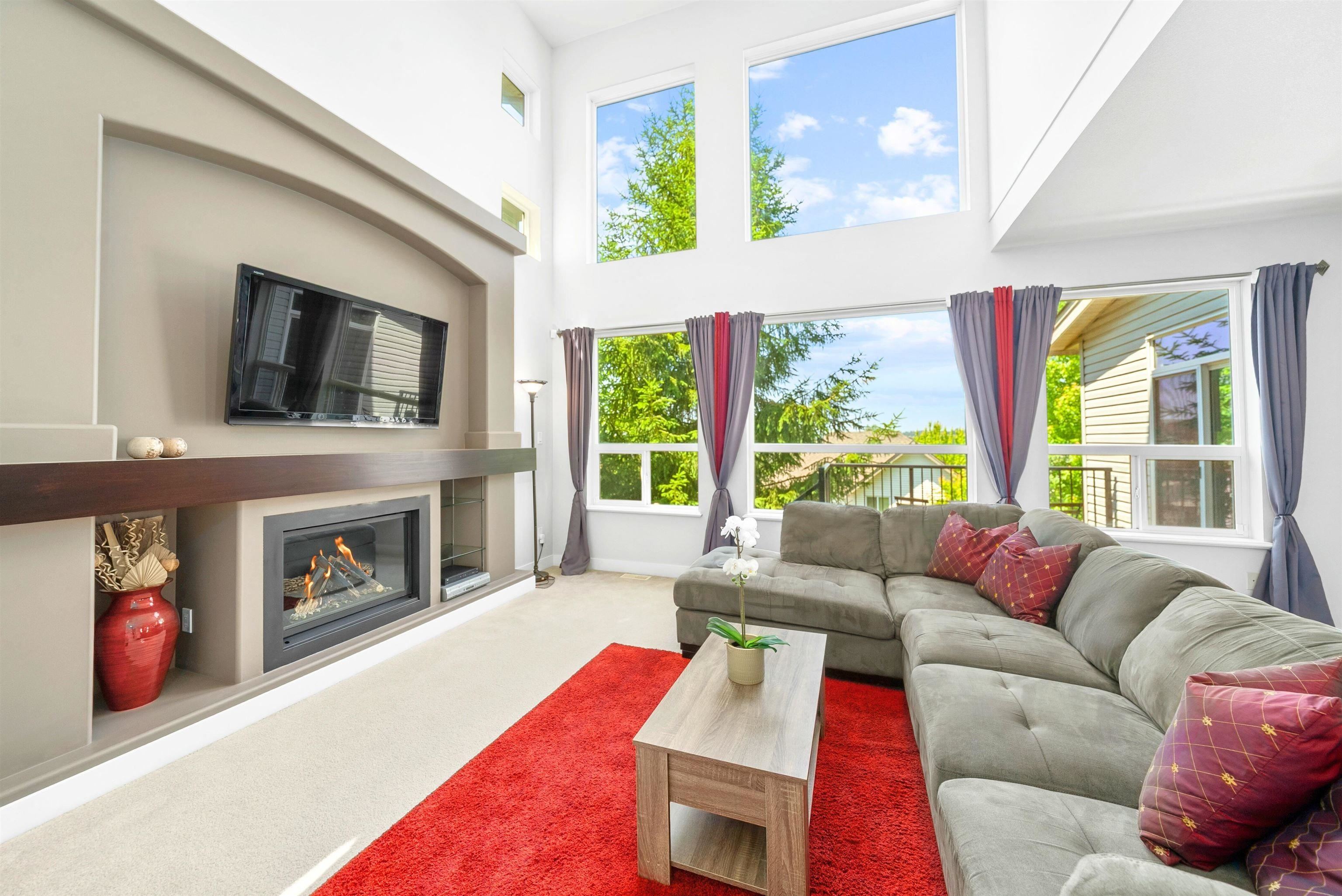 Additional image 2 of 7037 178 Street, Surrey, BC, V3S 8S2