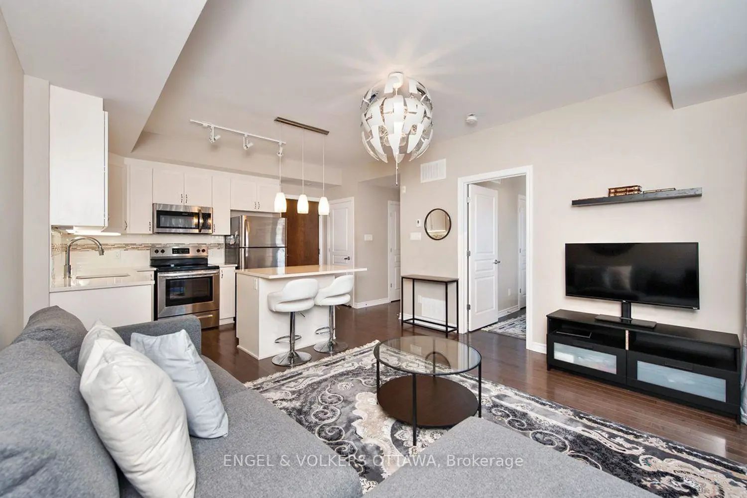 655 Beauparc Private 103 photo 5