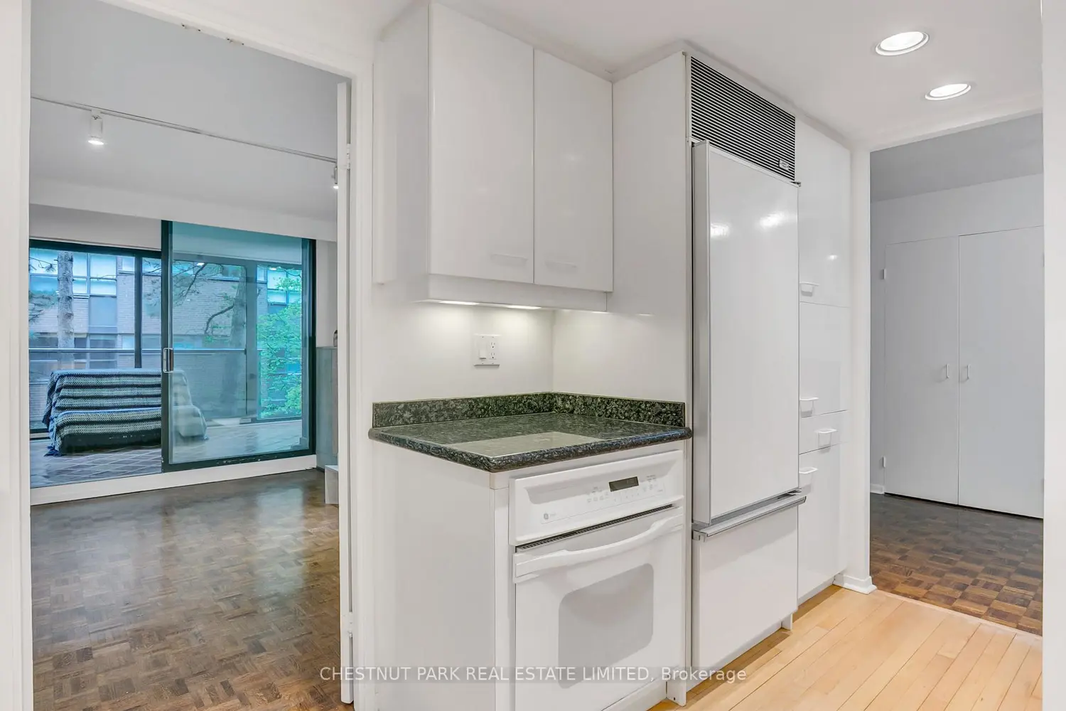 Additional image 7 of 70 Montclair Avenue 405