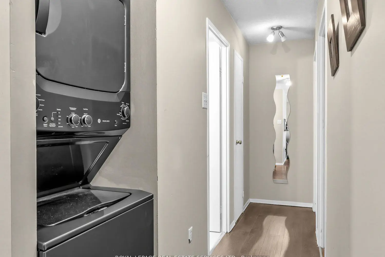 Additional image 11 of 117 Gerrard Street 310