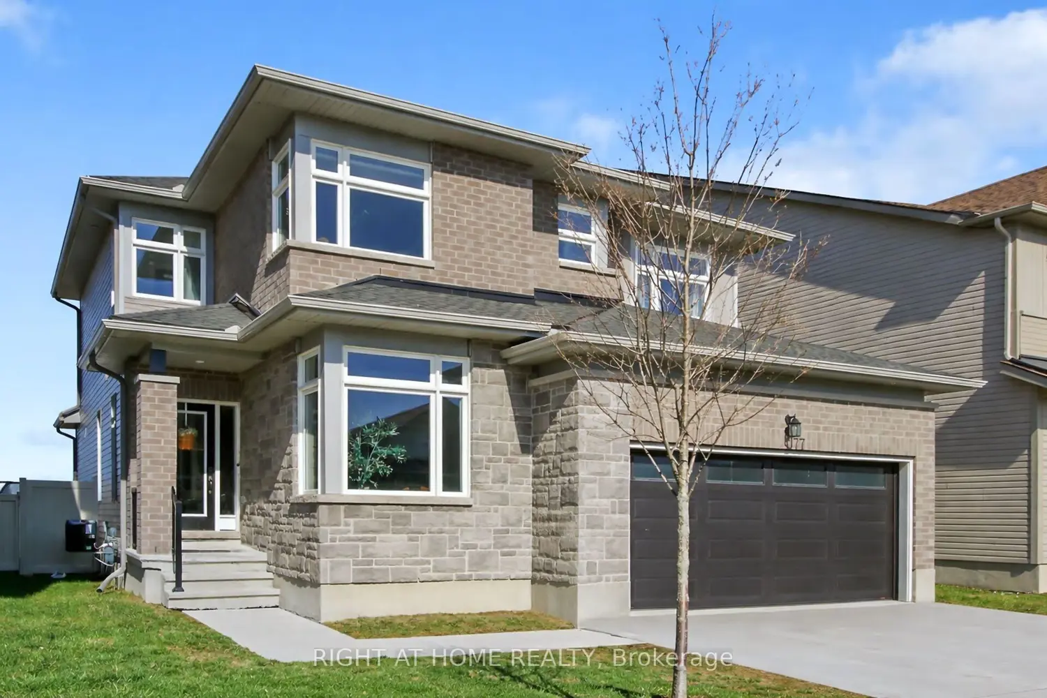 77 Dunlop Road