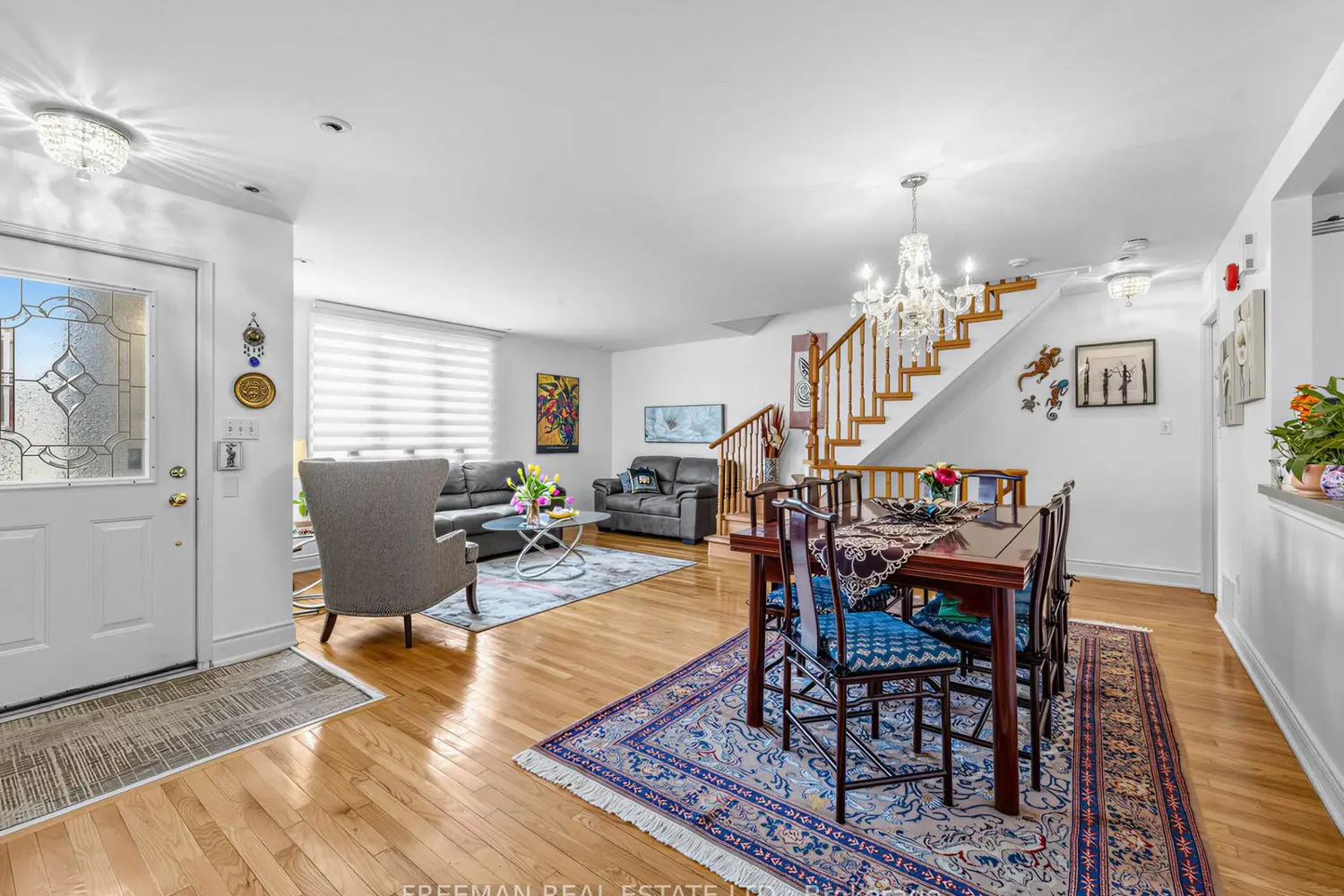 Additional image 9 of 108 Finch Avenue C13