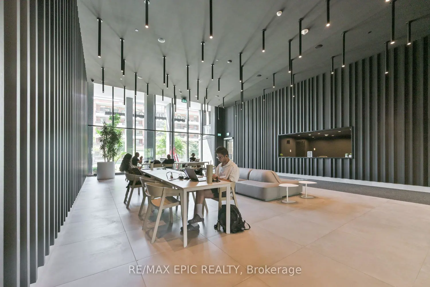 Additional image 4 of 500 Wilson Avenue 622