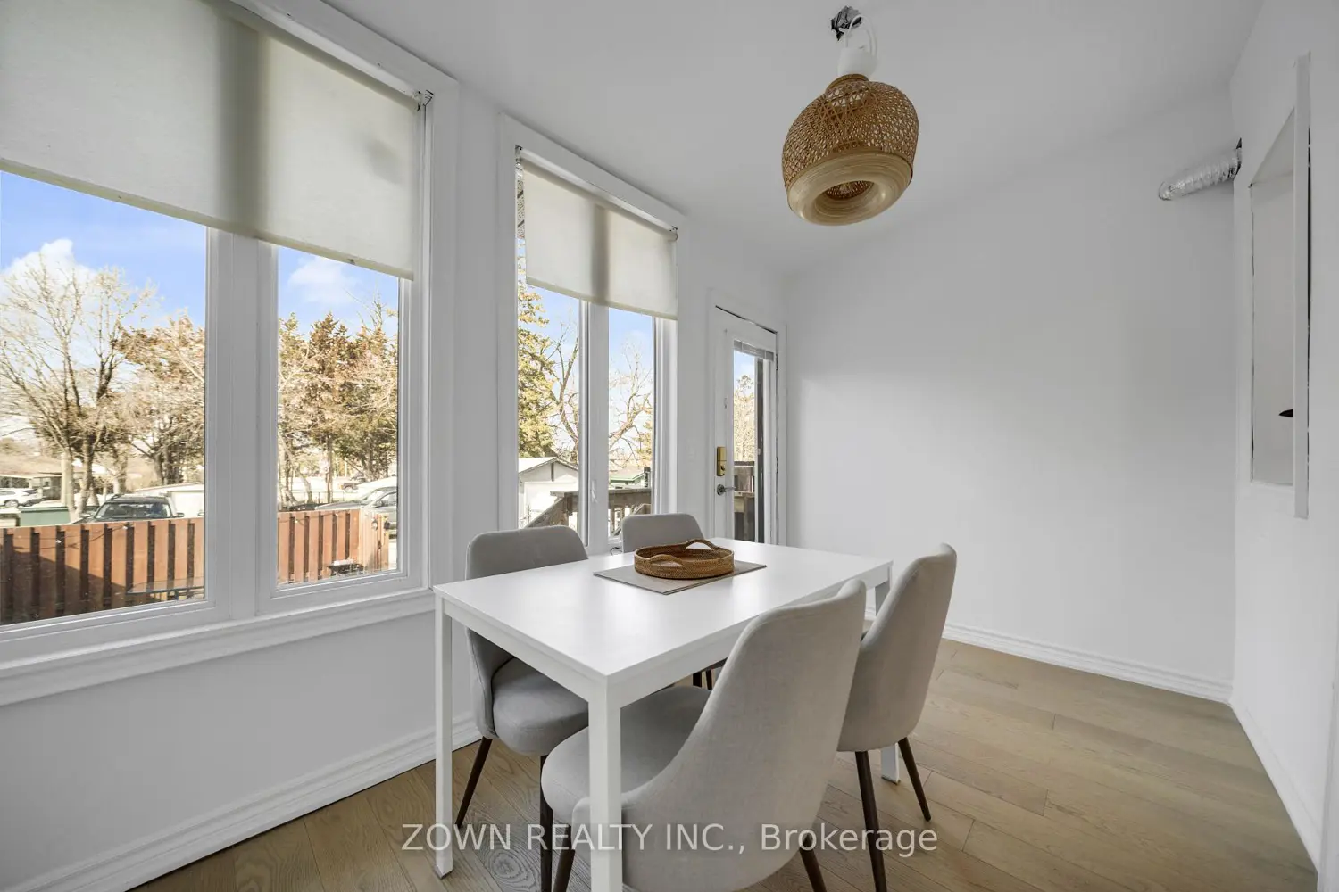 Additional image 6 of 8312 Kipling Avenue