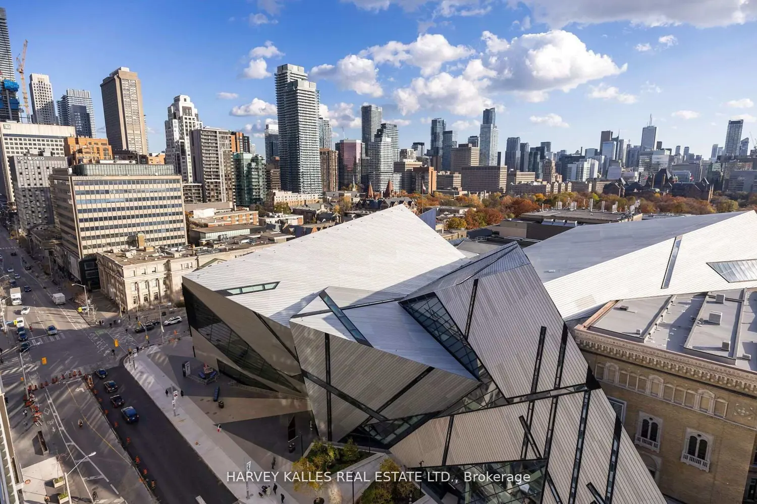 Additional image 17 of 206 Bloor Street 1501