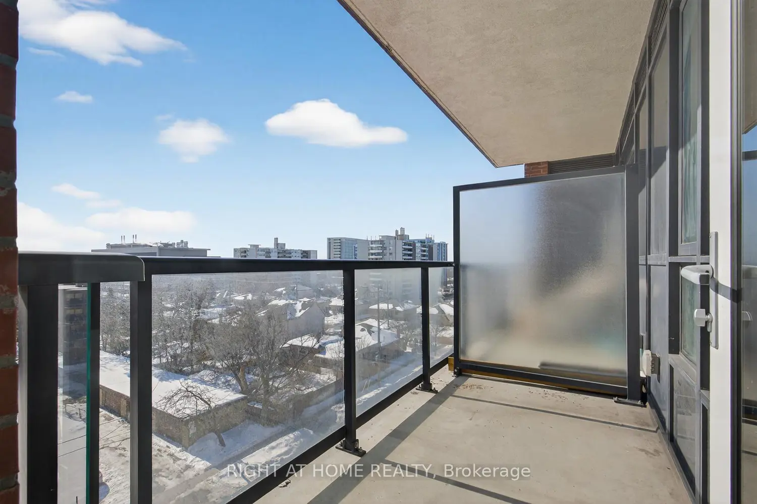 Additional image 17 of 2800 Keele Street 518