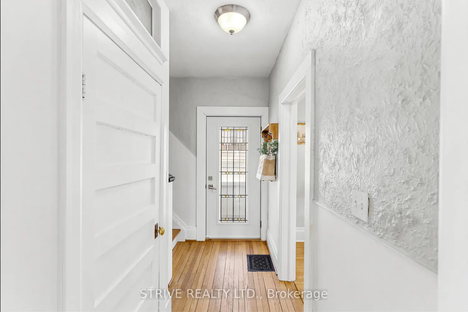 10 Julia Street photo 3
