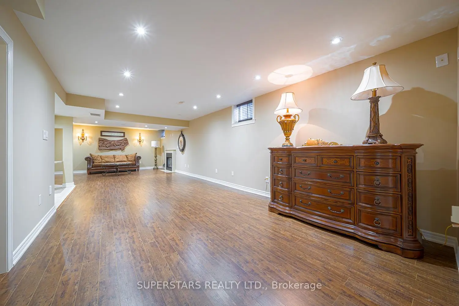 Additional image 13 of 166 Worthington Avenue