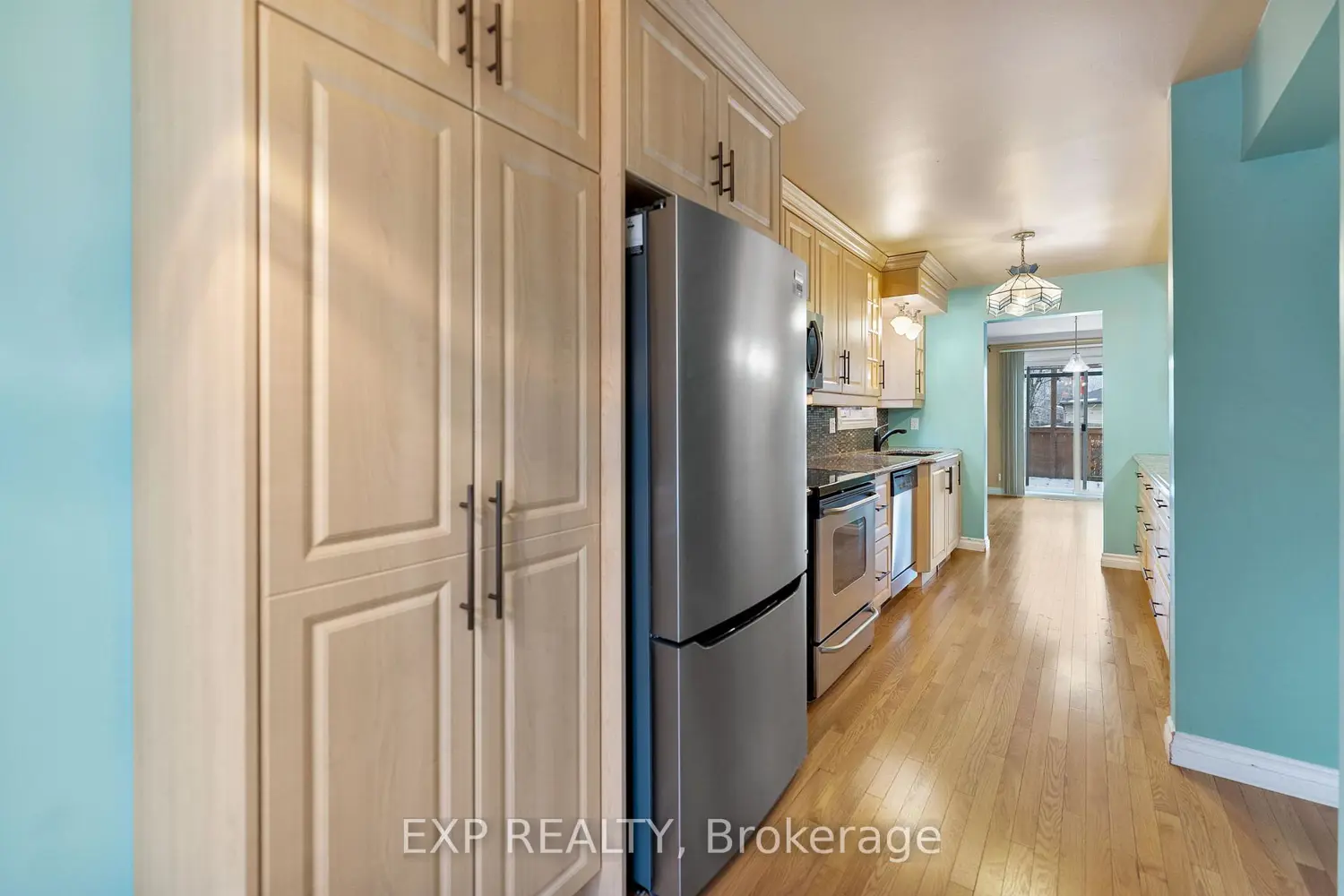 1626 Prestwick Drive photo 4