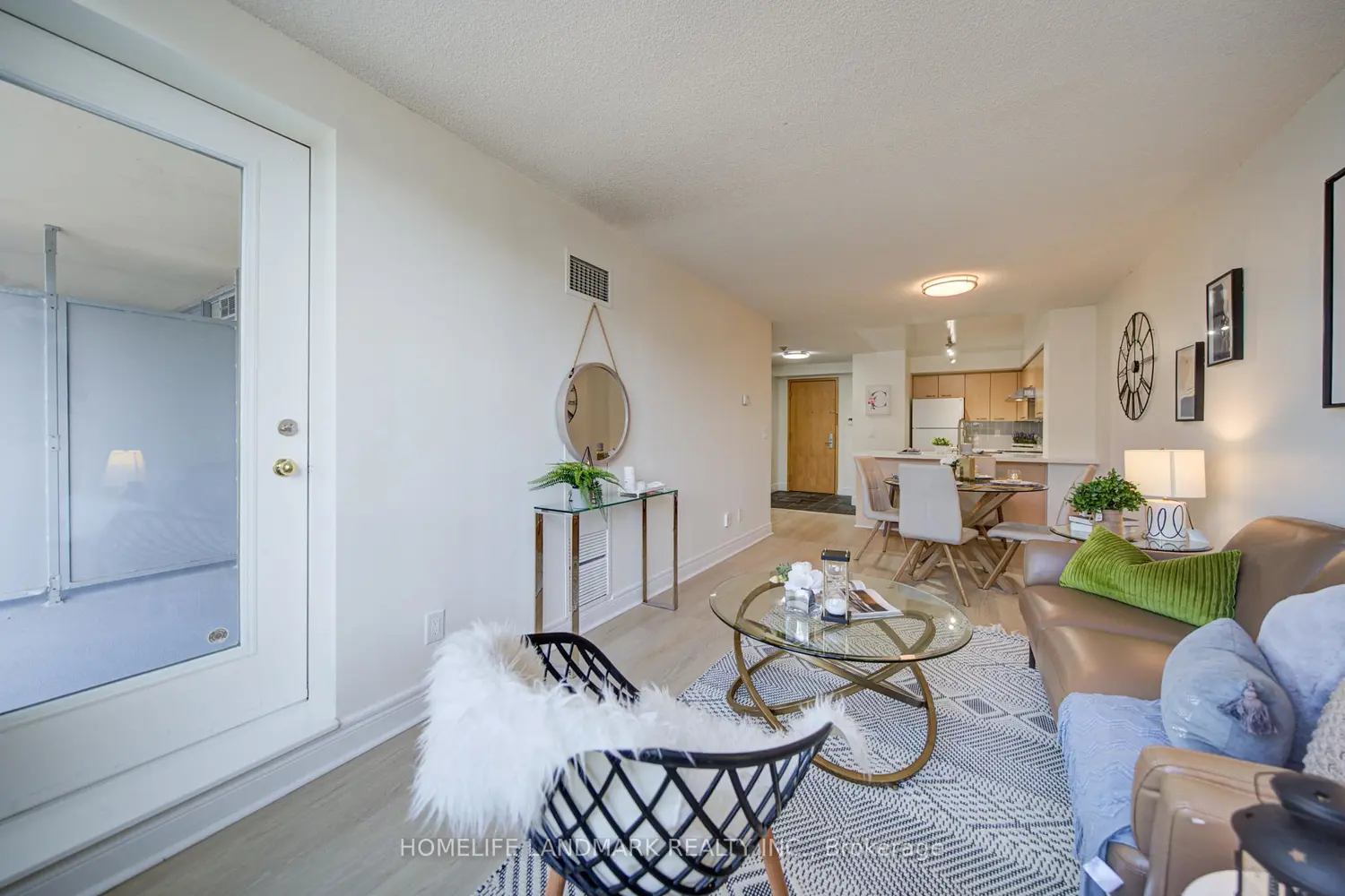 Additional image 6 of 48 Suncrest Boulevard 912