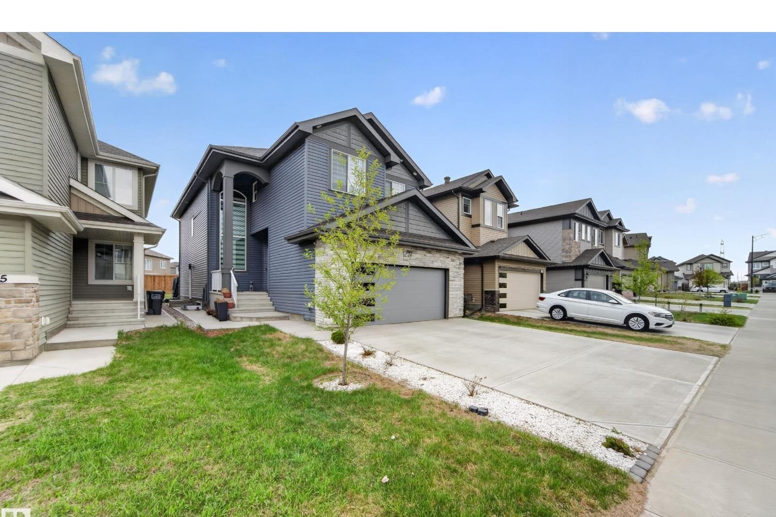 Additional image 8 of 1231 26 Street NW, Edmonton, AB, T6T2J9