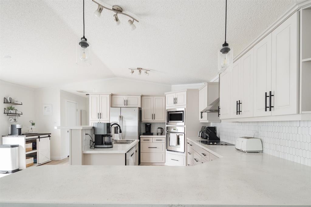 Additional image 6 of 280 Caouette Crescent, Fort Mcmurray, AB, T9K 2H9